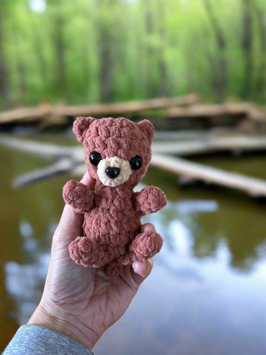 Crochet Otter with baby