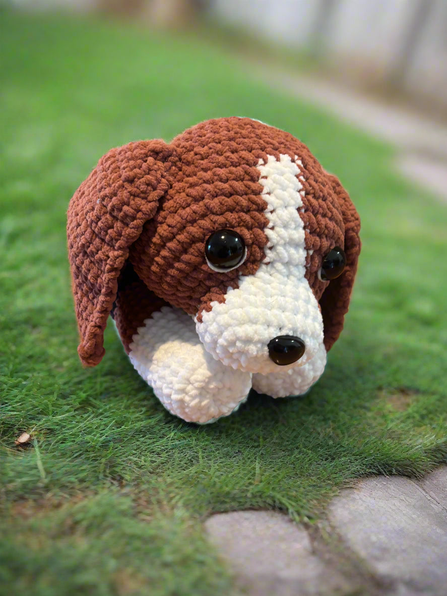 Crochet Sitting Dogs