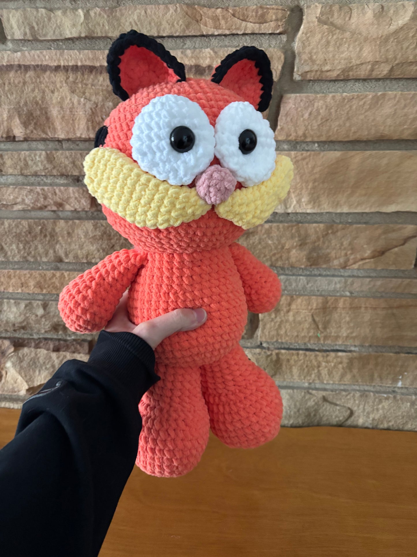 Crochet Garfield and Odie