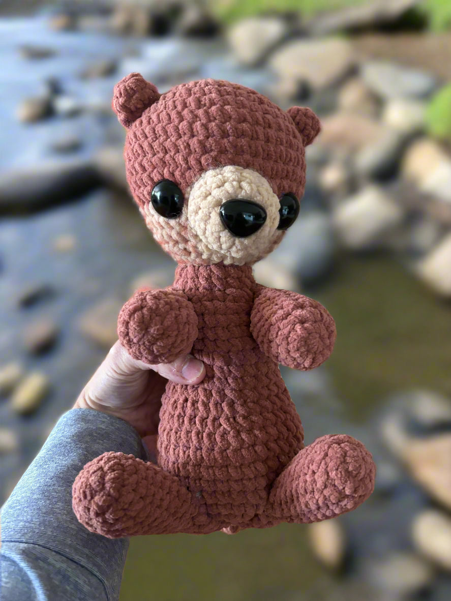 Crochet Otter with baby