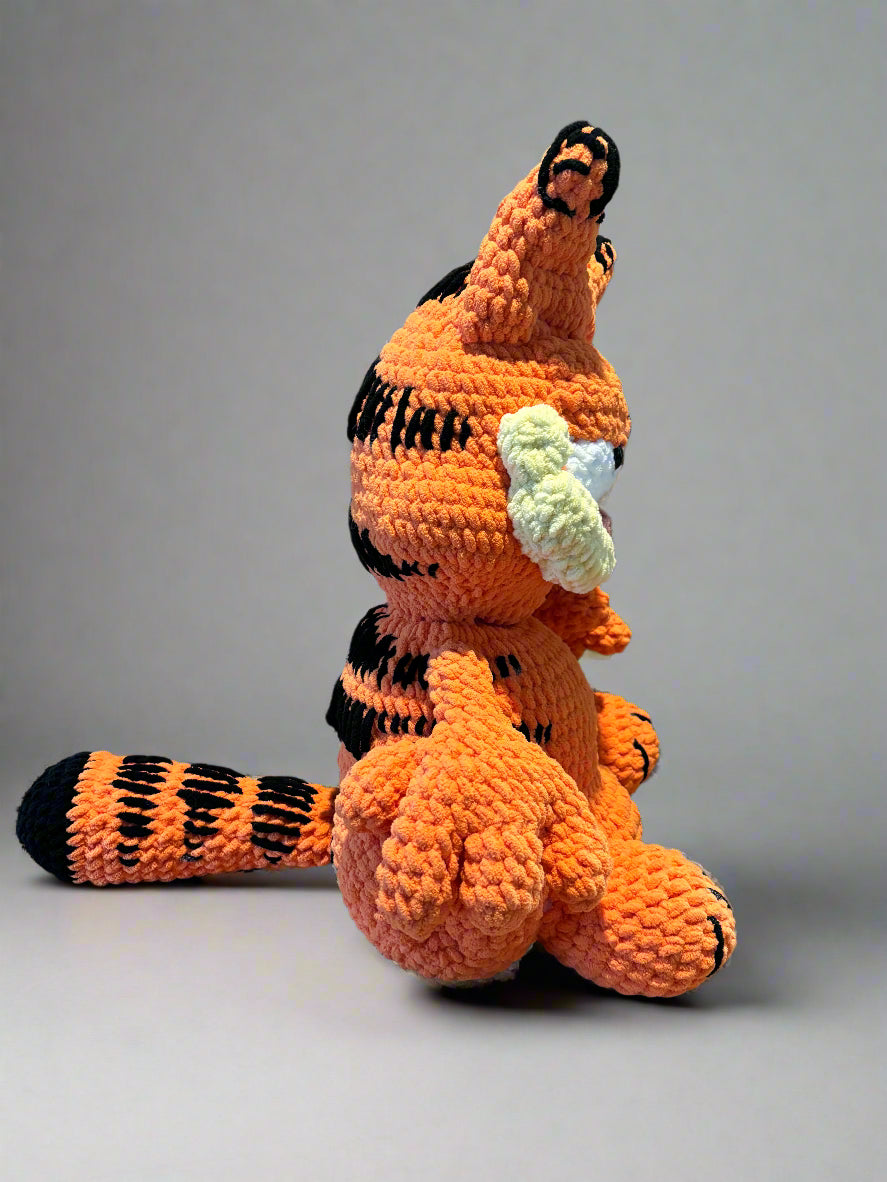 Crochet Garfield and Odie