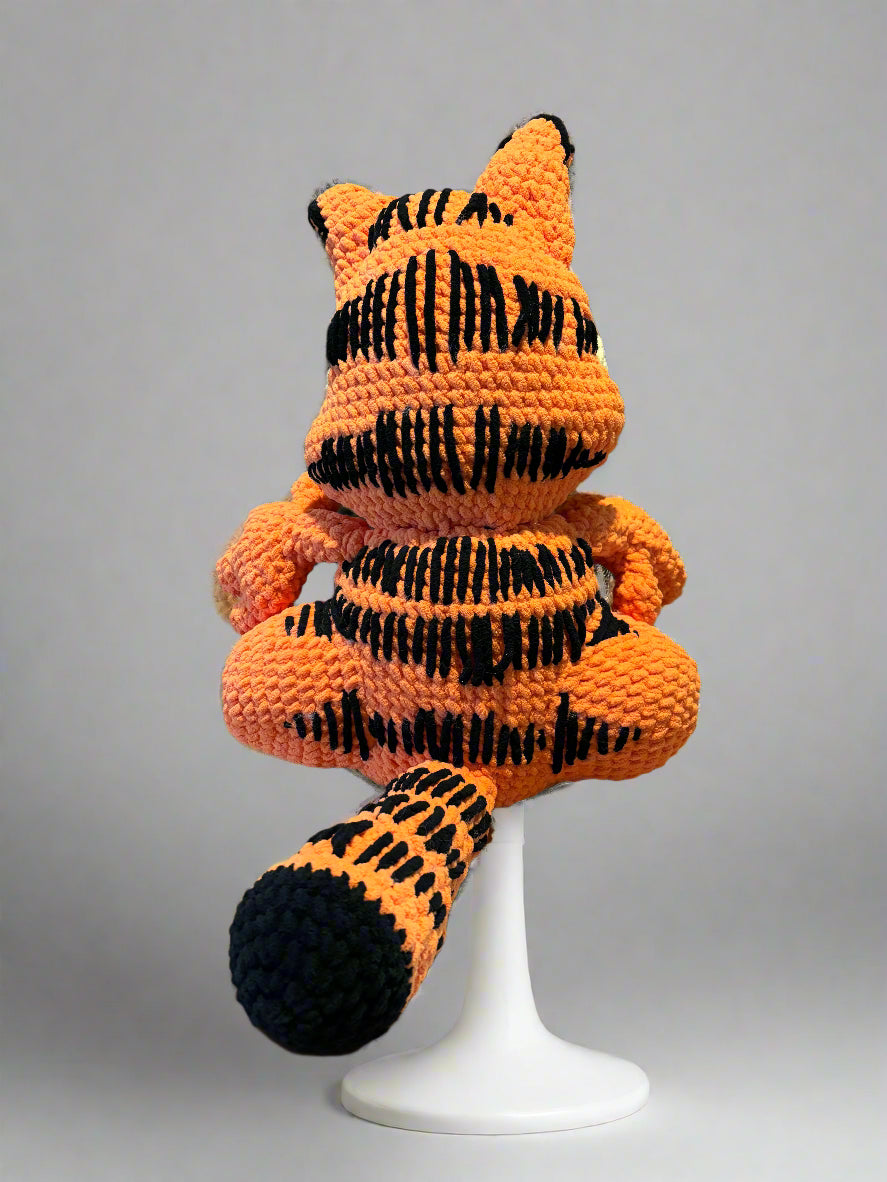 Crochet Garfield and Odie