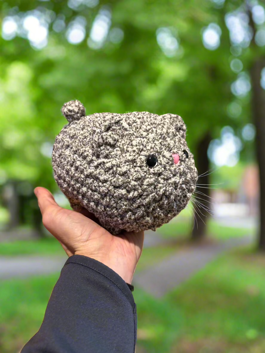 Crochet Loaf Cats