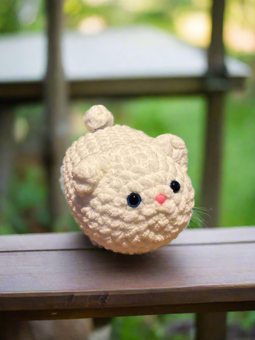 Crochet Loaf Cats