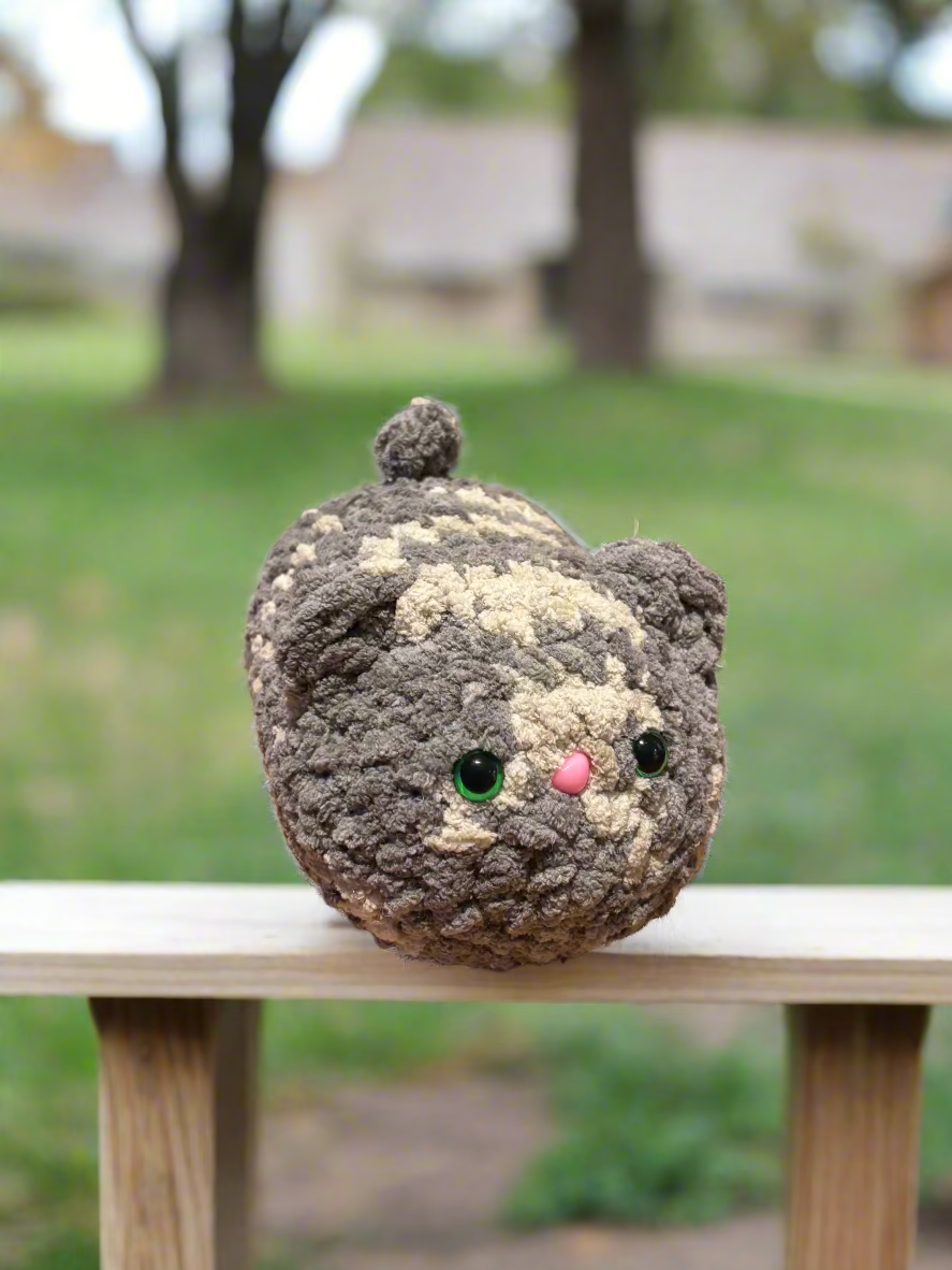 Crochet Loaf Cats